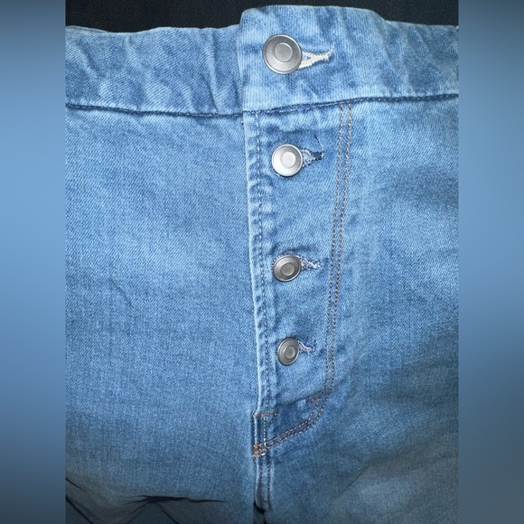 Time and Tru Blue Denim High Rise Wide Legged Jeans Size 16 - Picture 8 of 9